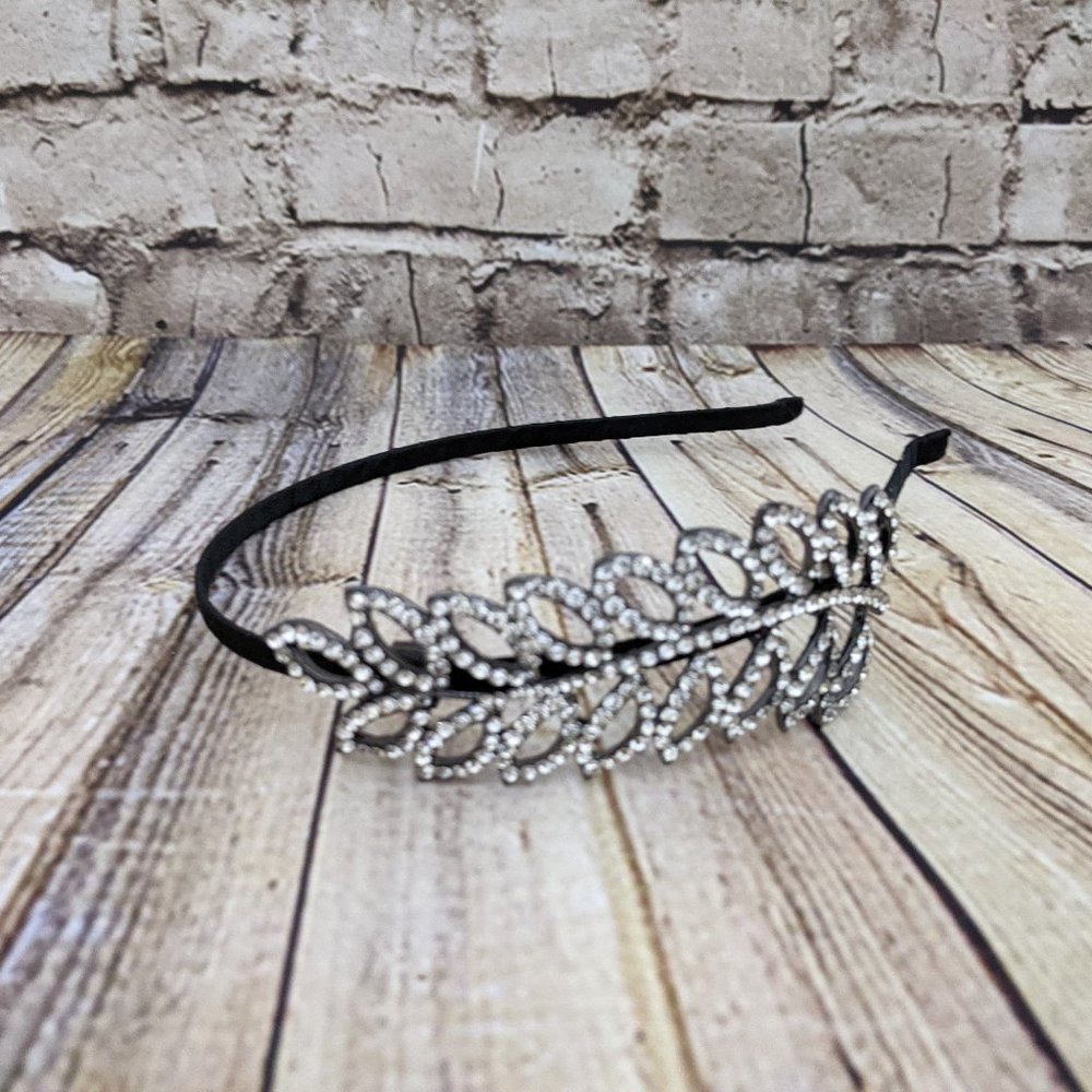 Avon Crystal Leaf Headband